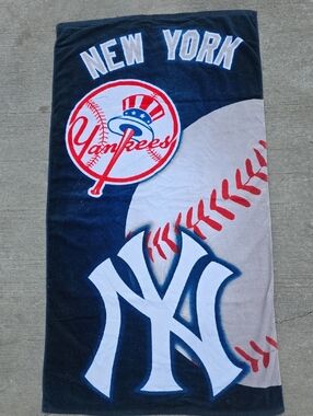 MLB | New York Yankees Beach / Pool Towel 2011 30"x56"